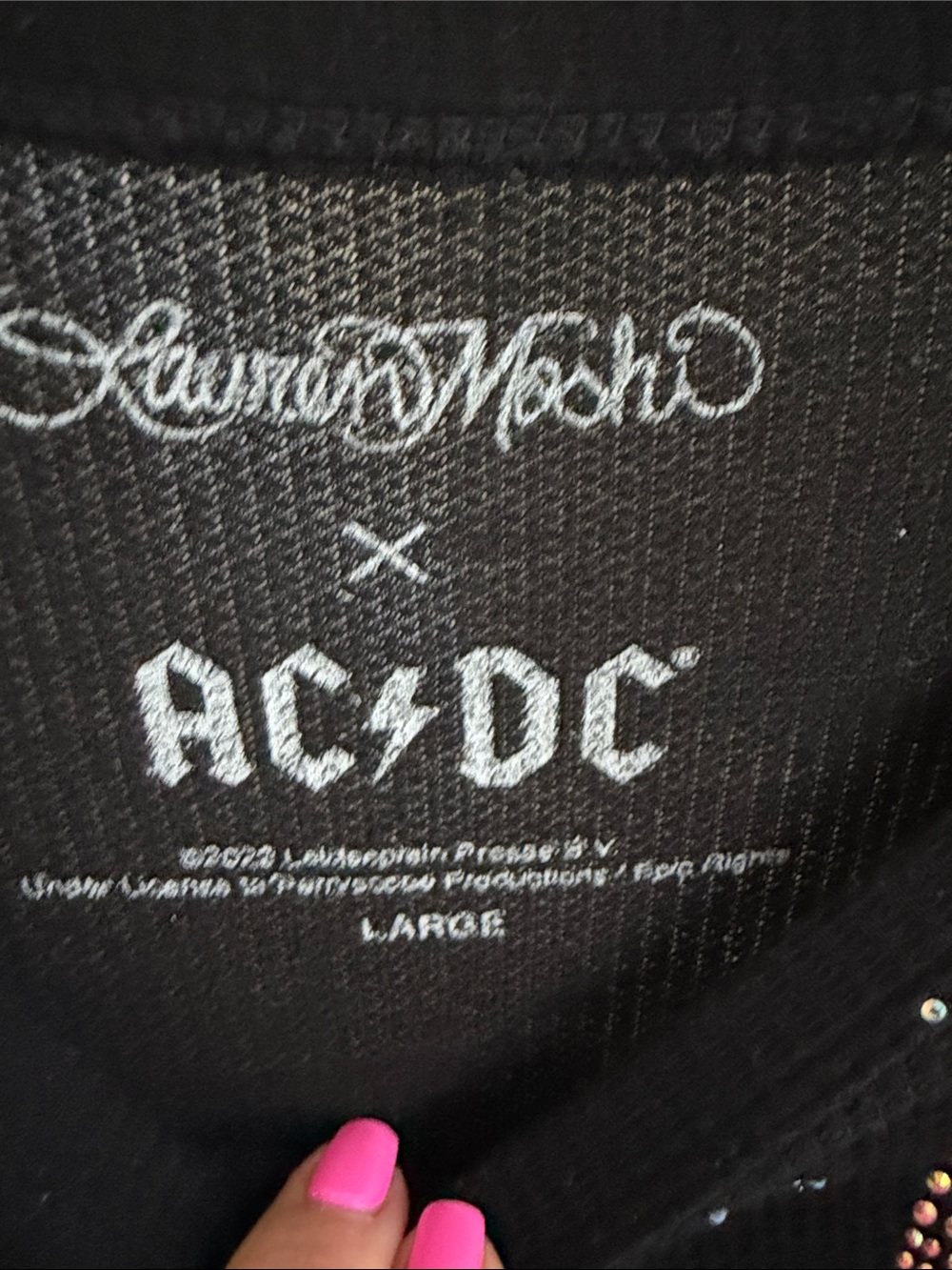 Lauren Moshi Black AC/DC Graphic Long Sleeve Tee! Size Large - Picture 3 of 5